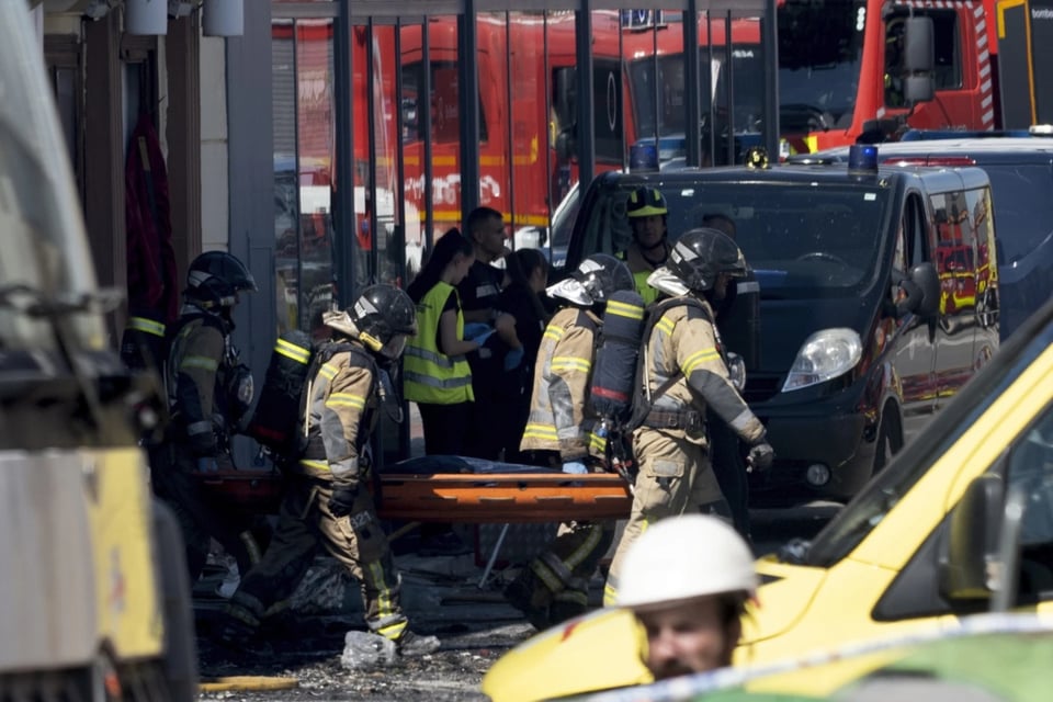 bomberos, Testigos, Evacuación de emergencia, Investigación en curso, MundoNOW
