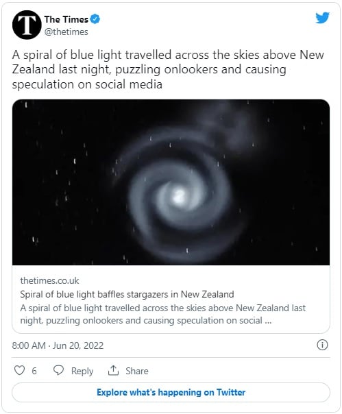 Mysterious spiral of light appears in the night sky and they say they are aliens