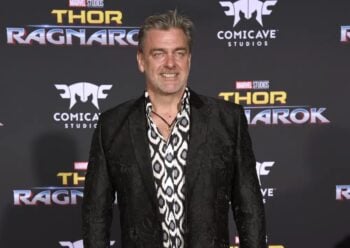 In addition to acting, he became involved in dubbing