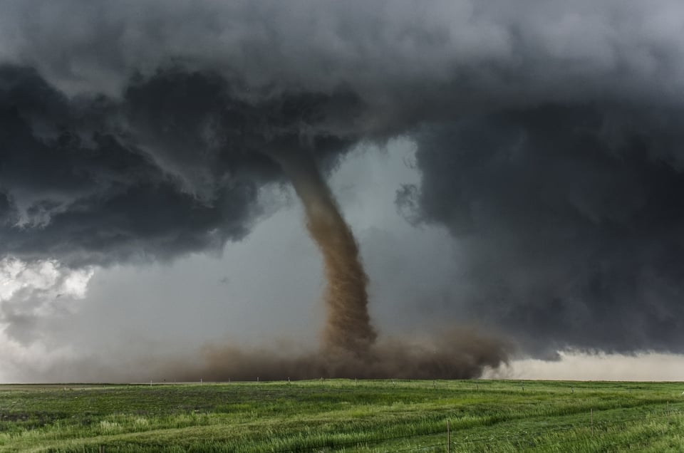 Confirman tornado en Delaware, alertan clima severo en varios estados