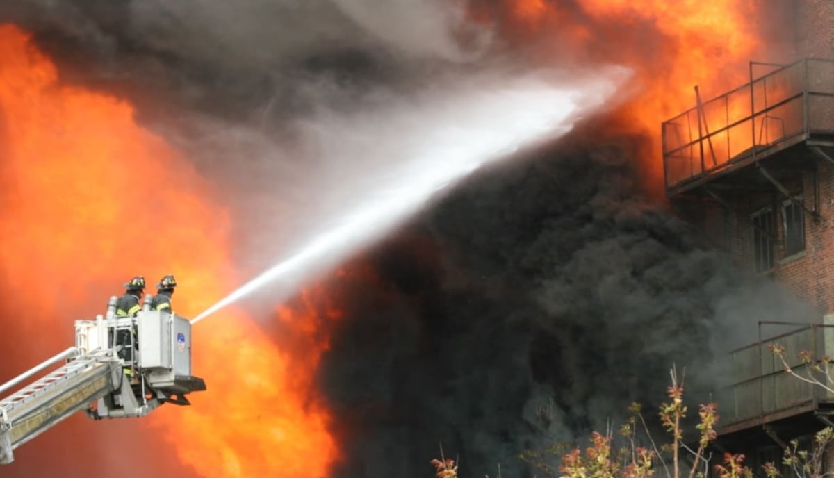 Incendio puerto California
