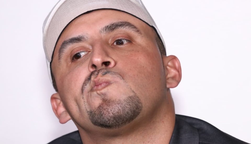 Juan Rivera acusa a sus sobrinos de hipócritas tras la publicación del libro de Chiquis Rivera  (VIDEO)