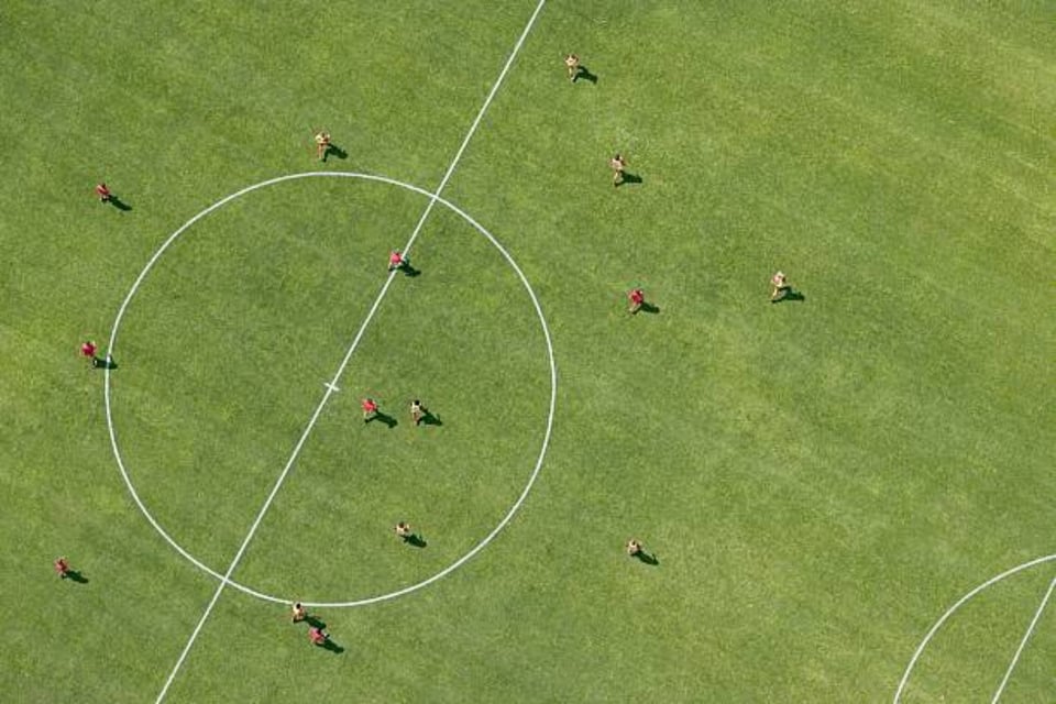 Muere, futbolista, Violeta Mitul, accidente, acantilado