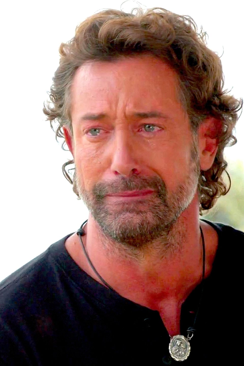 actor Gabriel Soto, Geraldine Bazan, Irina Baeva, emergency, MundoNOW