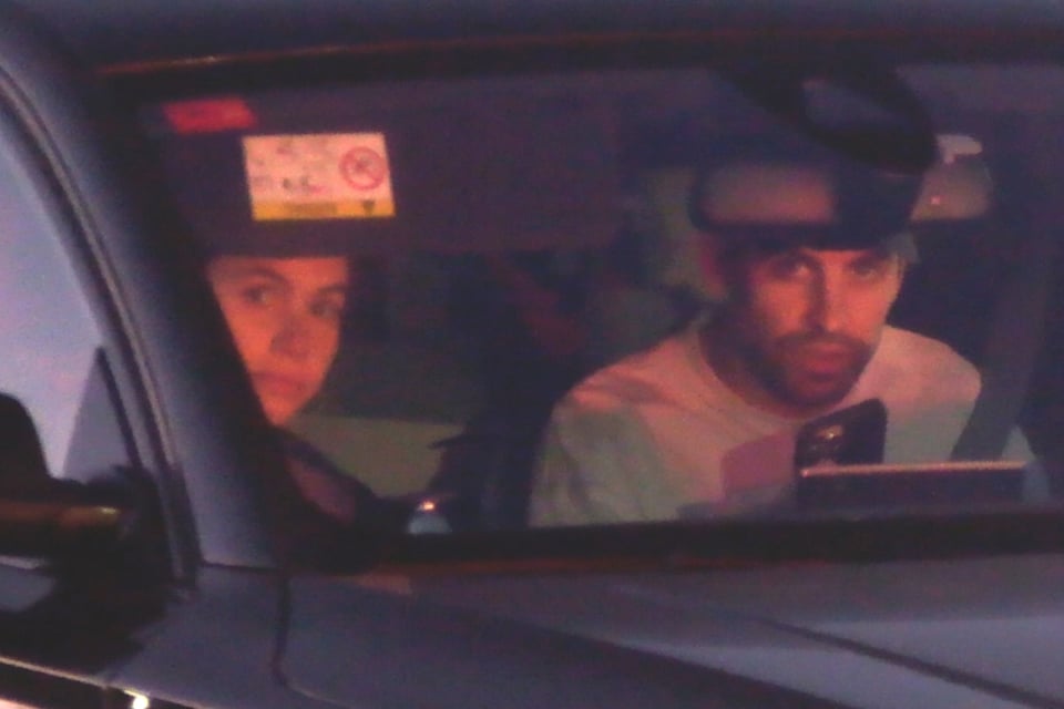 Aseguran que Gerard Piqué recibió dinero tras compartir foto con Clara Chía featured image
