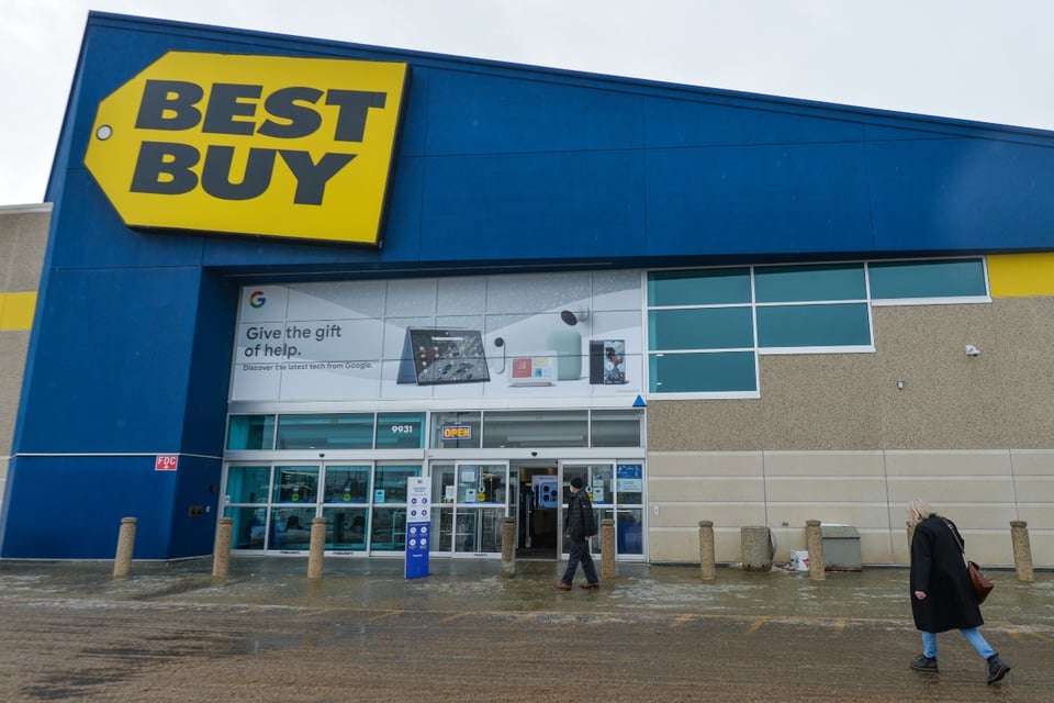 Best Buy retira del mercado más de 770,000 freidoras de aire debido a riesgos de incendio