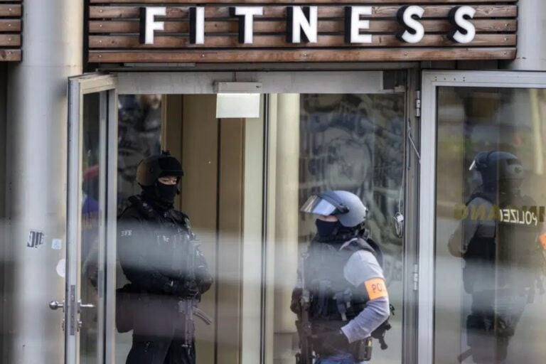 Ataque en gimnasio terminó con cuatro personas heridas en Alemania