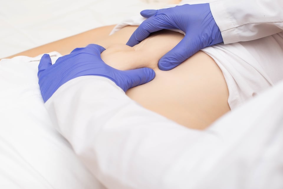qué es hernia hiatal, síntomas, signos, acidez, MundoNOW