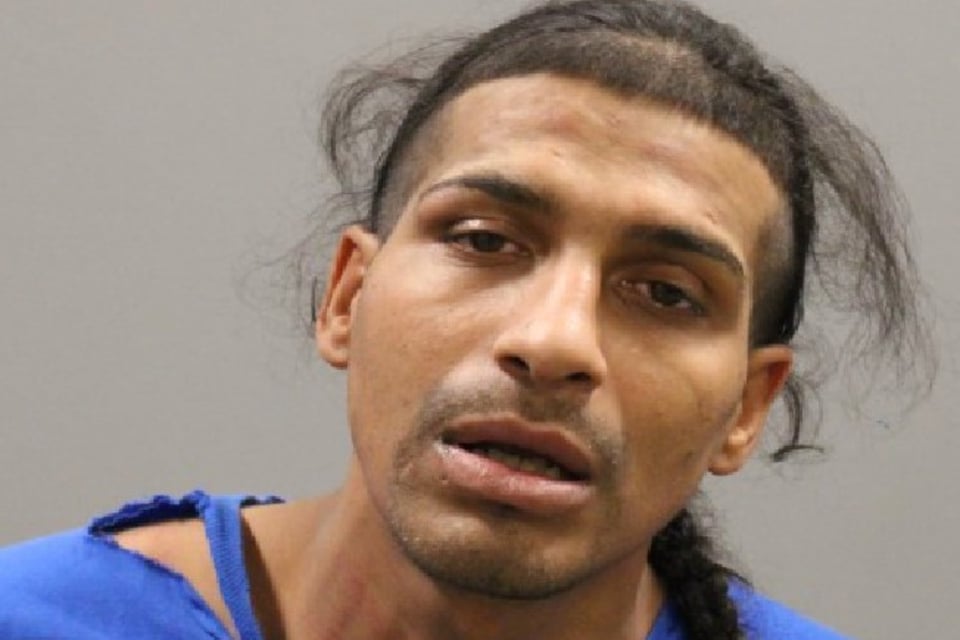 Hispanics arrested in Holyoke, firearm, crime, possession, MundoNOW