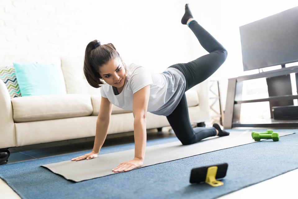 woman, latina, strength, health, MundoNOW