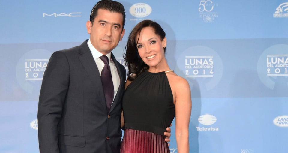 Al borde del llanto, Sharis Cid se desahoga tras asesinato de su pareja (VIDEO)
