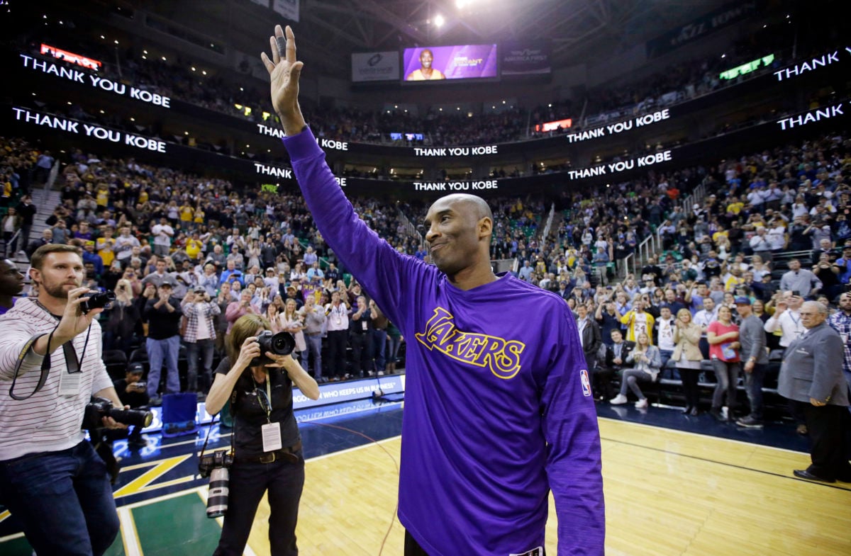 A dos semanas de su trágica muerte, ‘destapan’ los impactantes ‘tesoros’ de Kobe Bryant (FOTOS)
