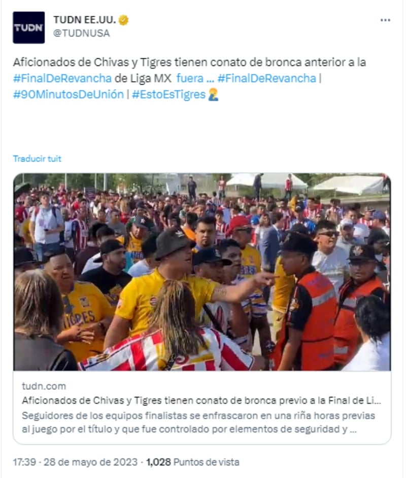 Bronca afuera del estadio