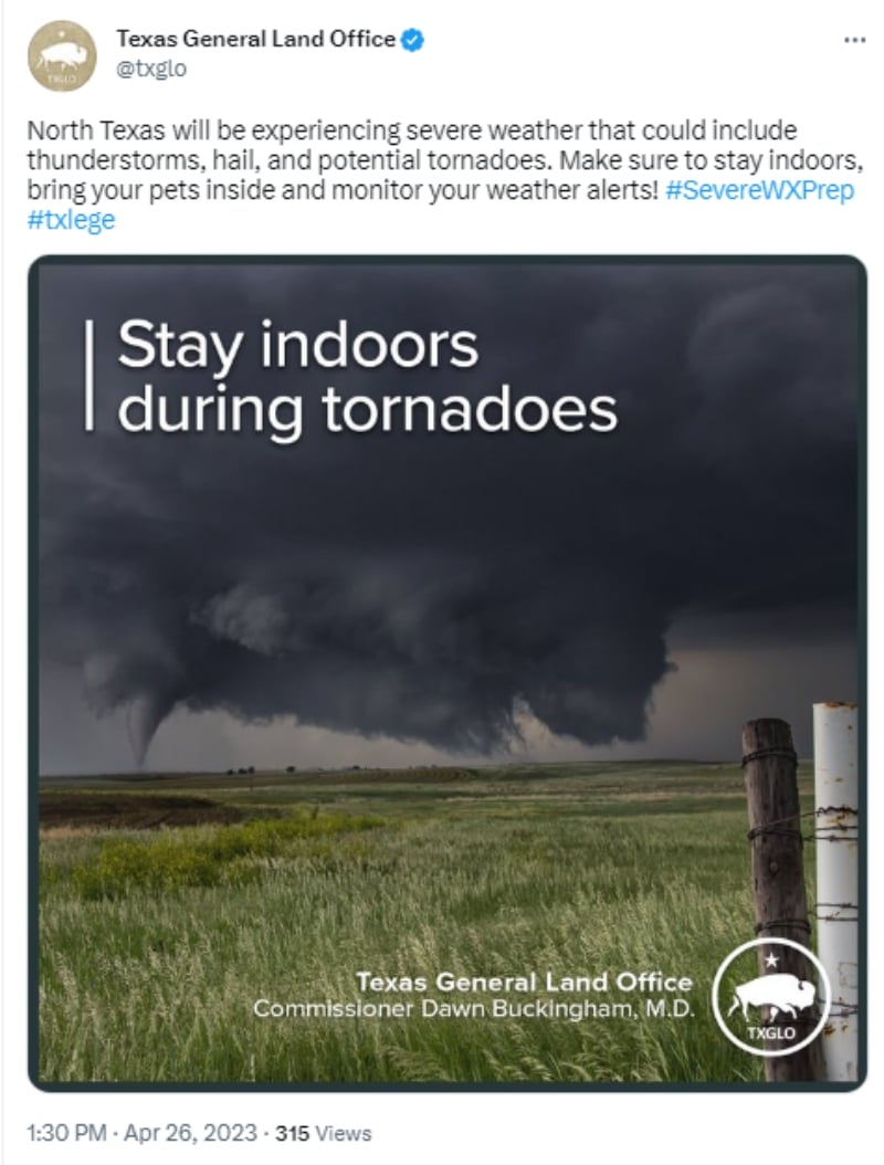 Fuerte tormenta eléctrica con granizo llega a Texas