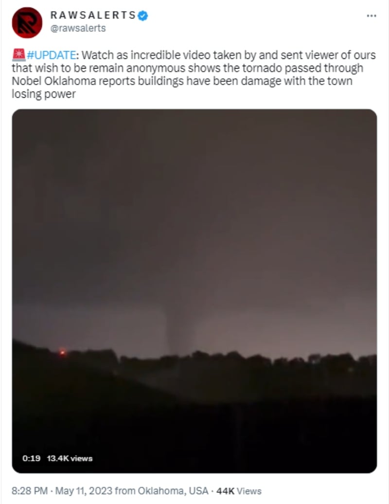Tornado impacta en Oklahoma