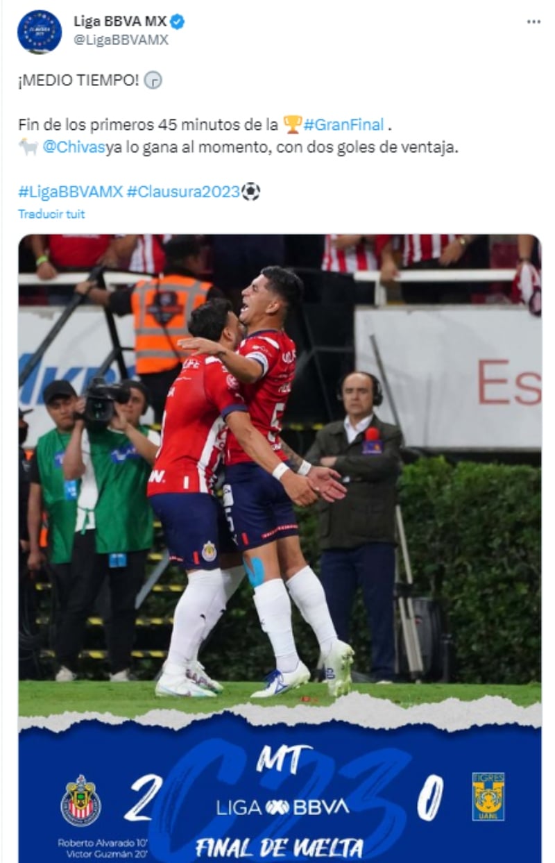 Finaliza el primer tiempo con ventaja del local