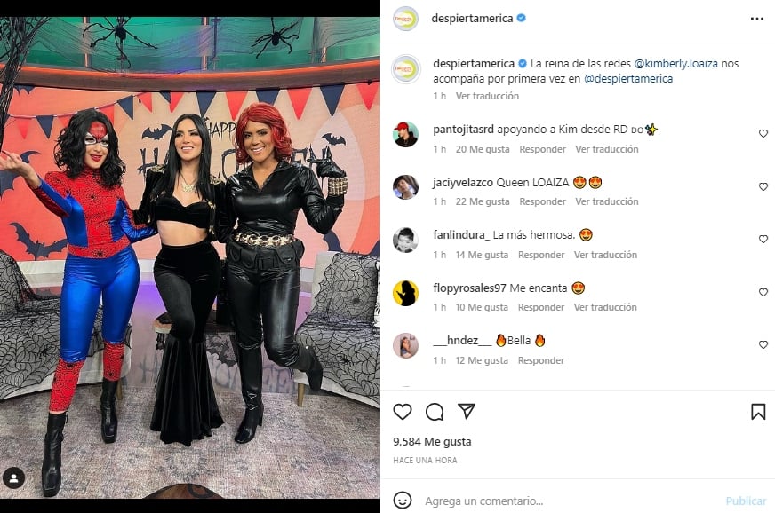 Francisca junto a Kimberly Loaiza