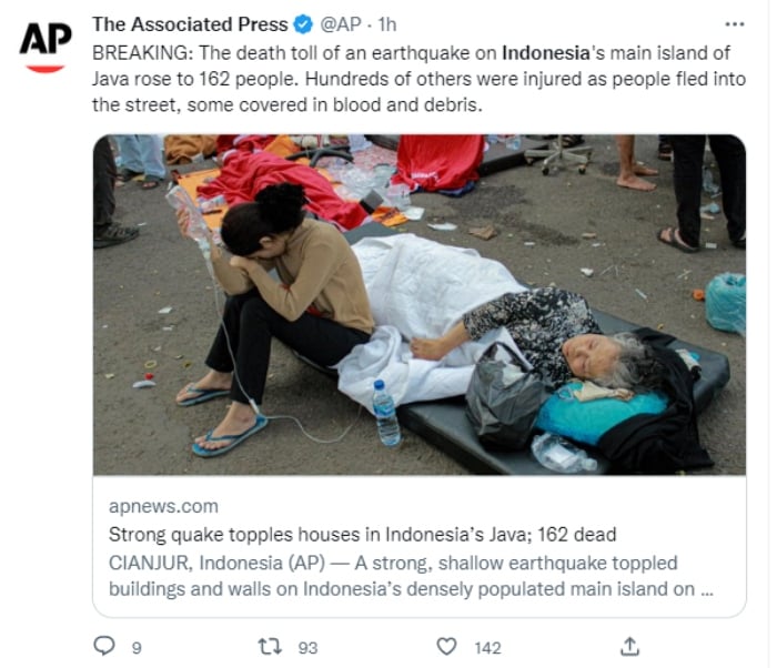 Sismo en Indonesia muertos