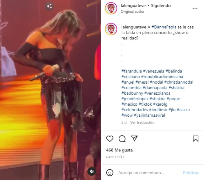 A Danna Paola se le cae la falda