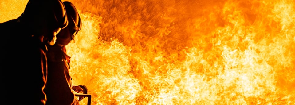 Incendian autos de jugadores de Aldosivi