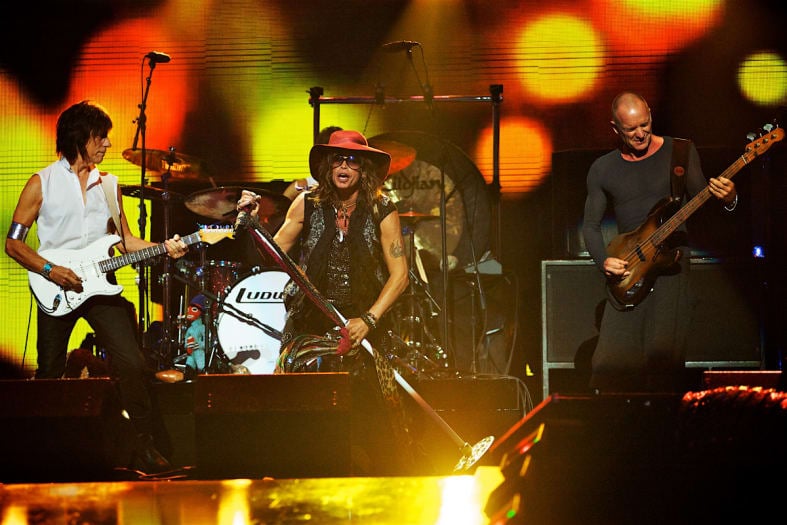 Jeff Beck, one of the most influential rock guitarists of all time, dies