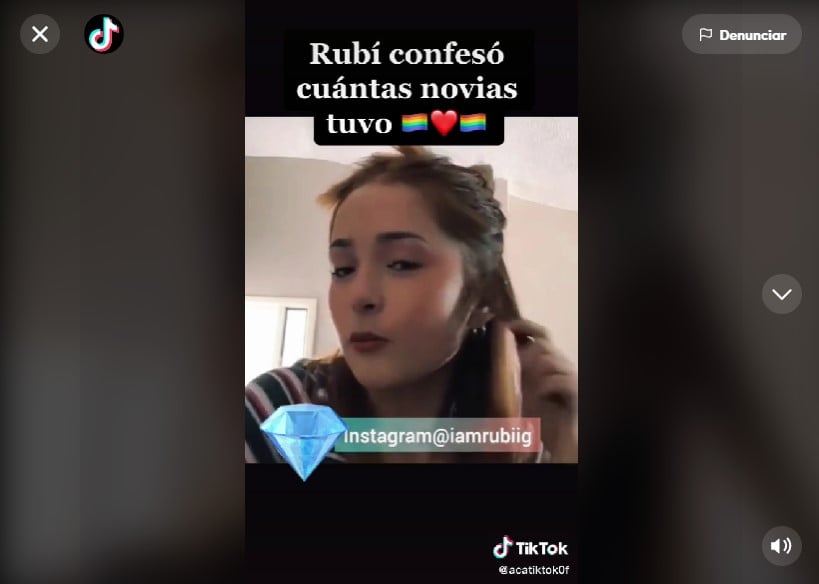 Quinceañera Rubí comes out of the closet