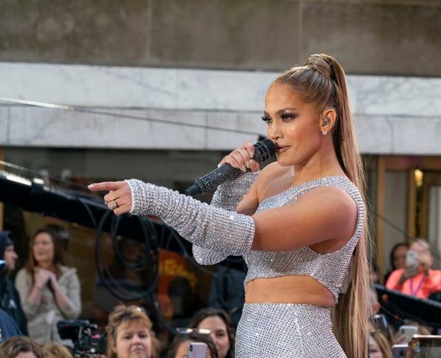 JLo wears a ‘naked’ dress to the ‘Shotgun Wedding’ premiere