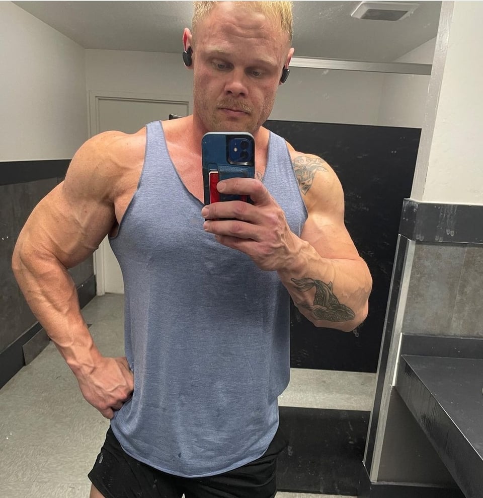 Bodybuilder Josh Crane dies