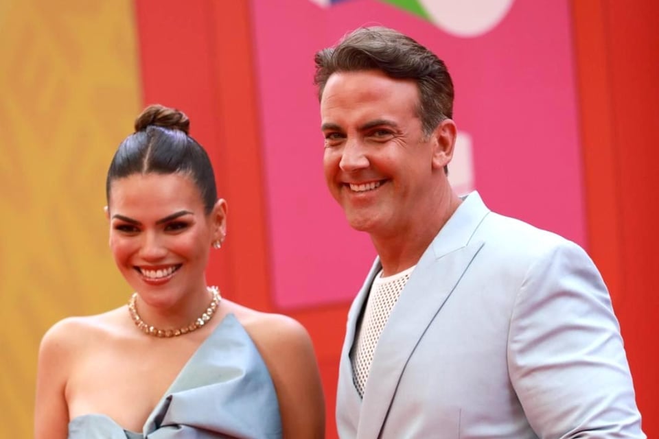 Karina Banda y Carlos Ponce hacen importante anuncio sobre su familia (VIDEO)