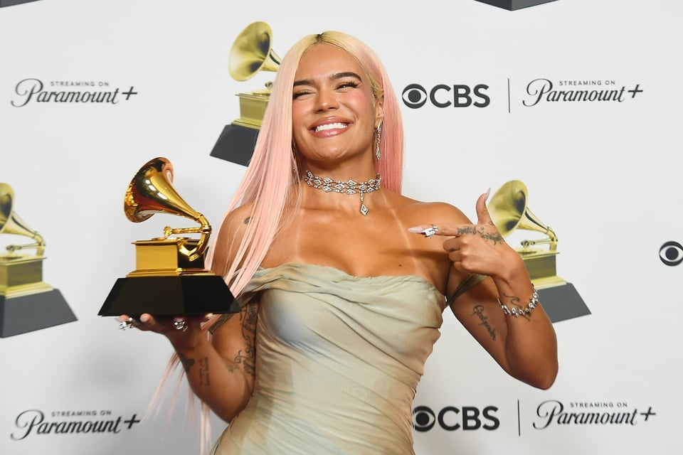 ¡Histórico! Karol G gana su primer Grammy featured image