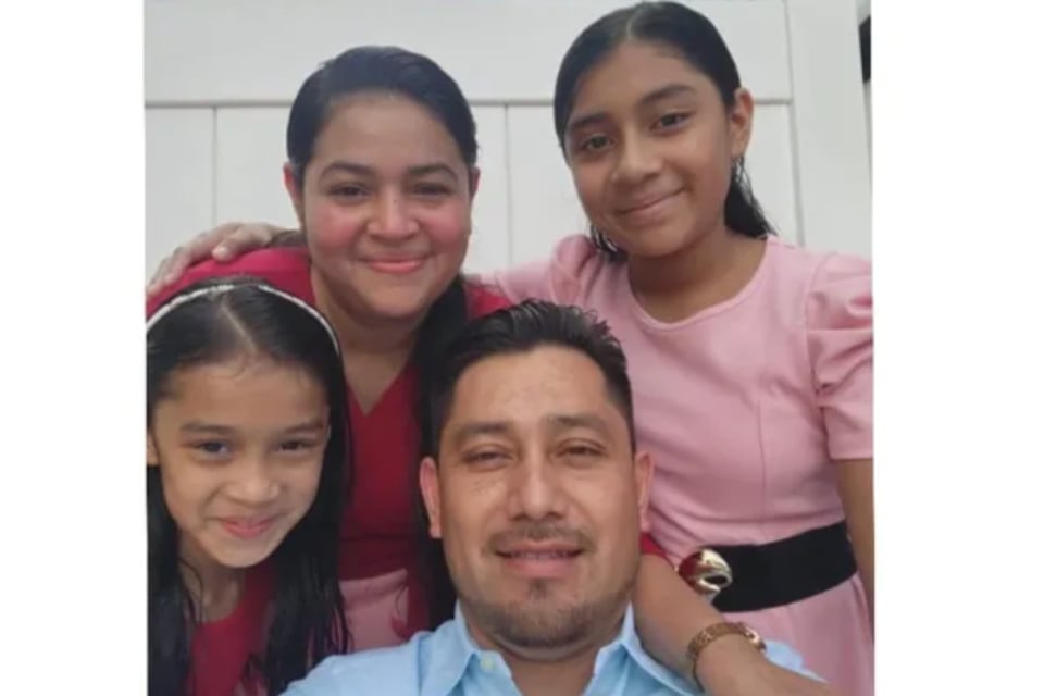 Padre hispano muere baleado mientras quitaba nieve en una escuela featured image