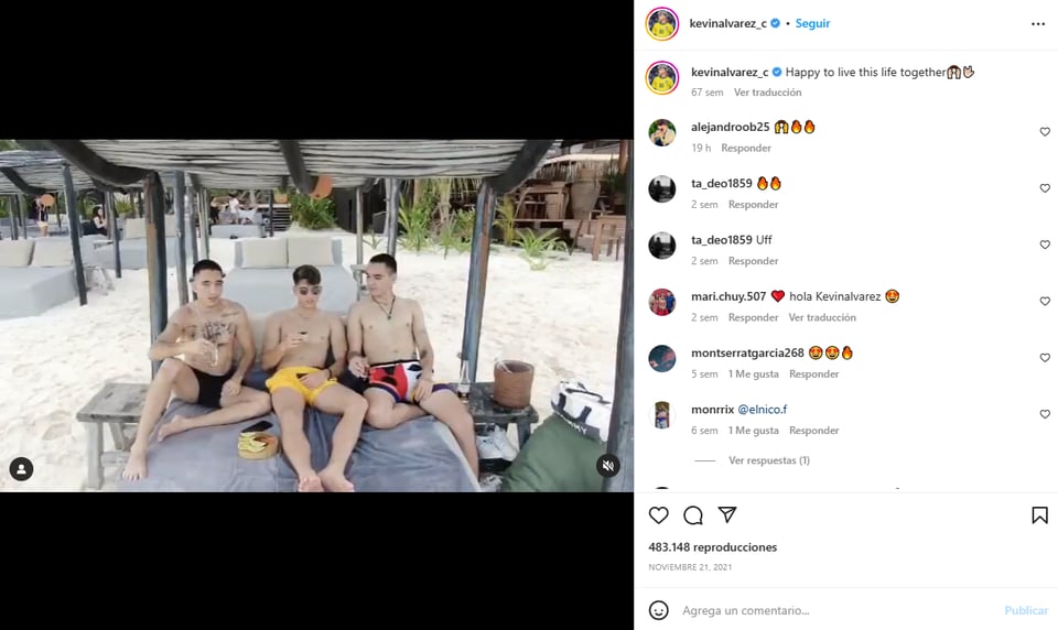 Kevin Álvarez sin camisa