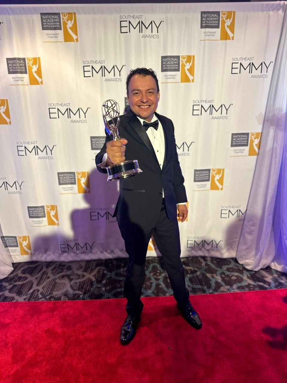 Alonso Bañuelas, ganador del Emmy, Southeast Emmy, premios Emmy, Premios Emmy Atlanta