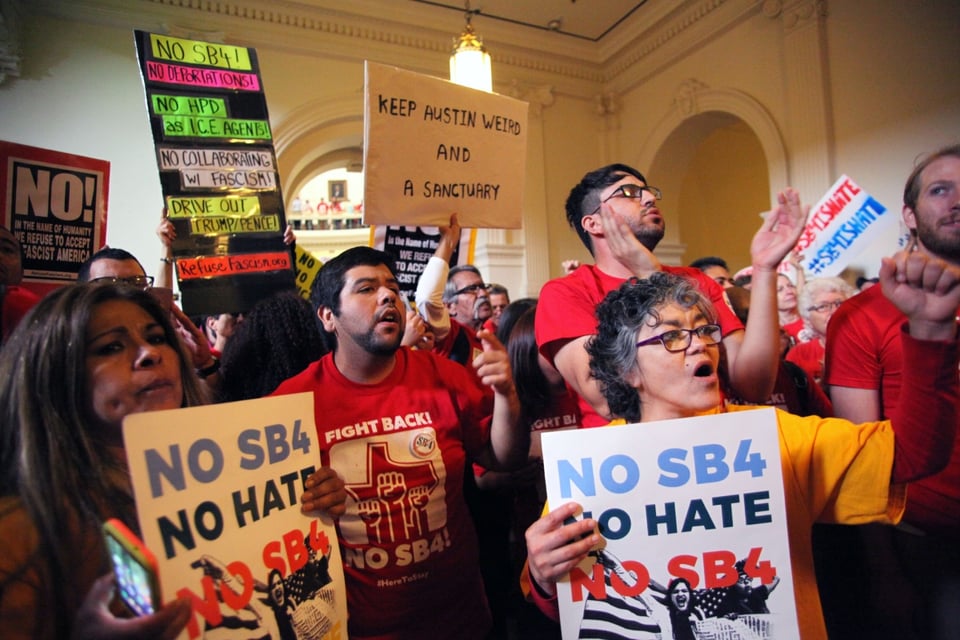 Residentes de Texas deben conocer y defender sus derechos ante drástica Ley SB4