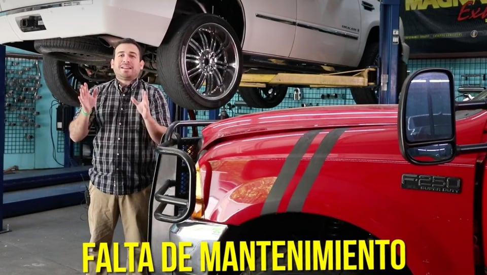 mantenimiento del carro, falta de mantenimiento, taller mecánico, Motor, MundoNOW