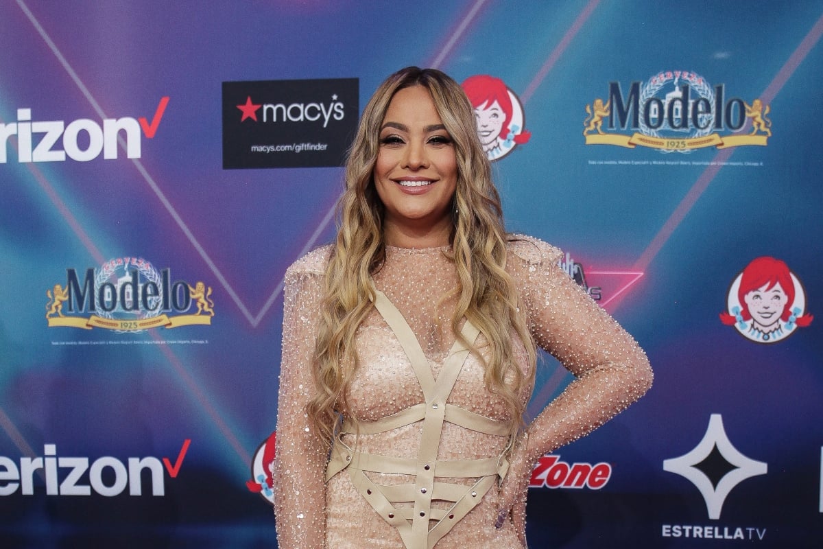 Mayeli Alonso defiende a Yahritza y su Esencia