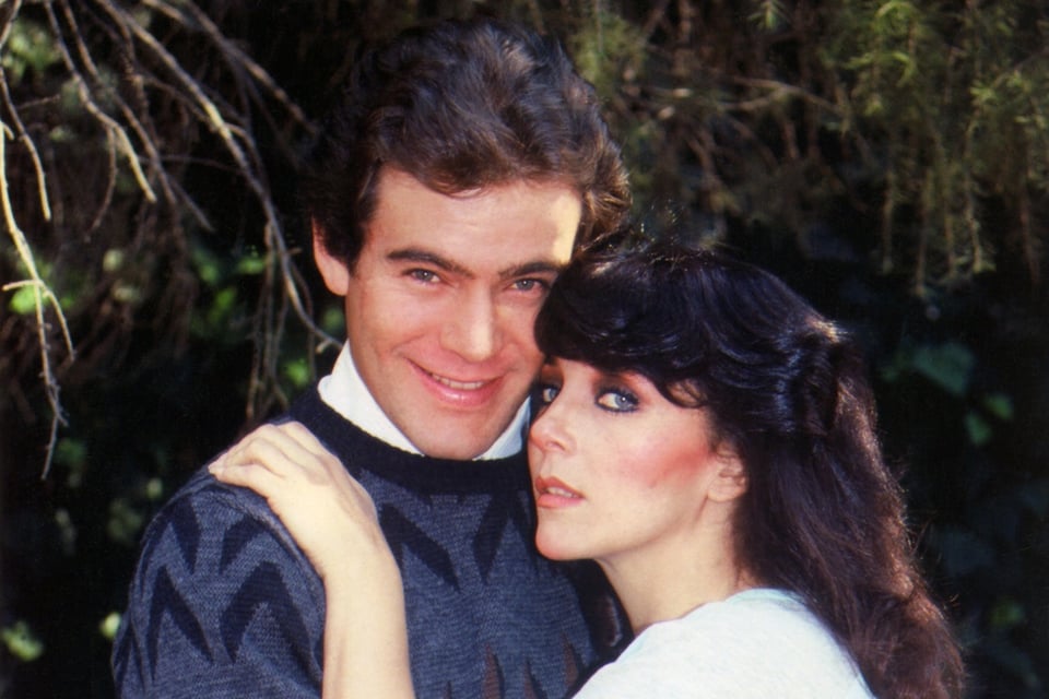 best hispanic telenovelas, Rosa salvaje, Guillermo Capetillo, Vero Castro, MundoNOW