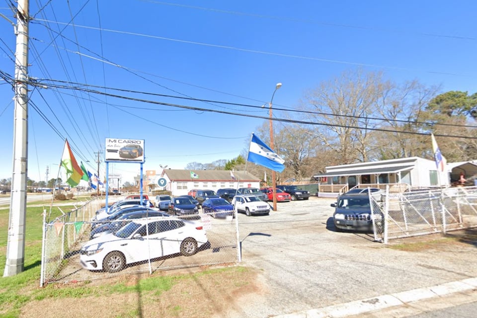 Reportan ataque a lote de autos del condado de Cobb