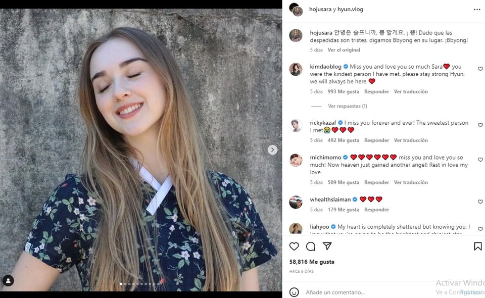 Muere la youtuber Sara Holmes a los 31 años