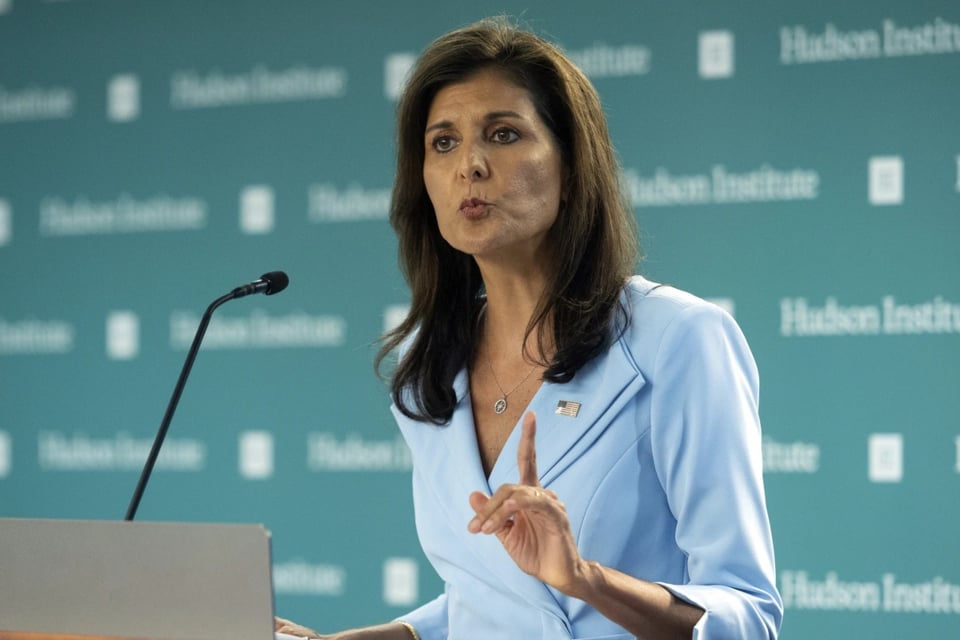 Nikki Haley, Donald Trump, 2024 elections, political endorsement, Republican Party, MundoNOW