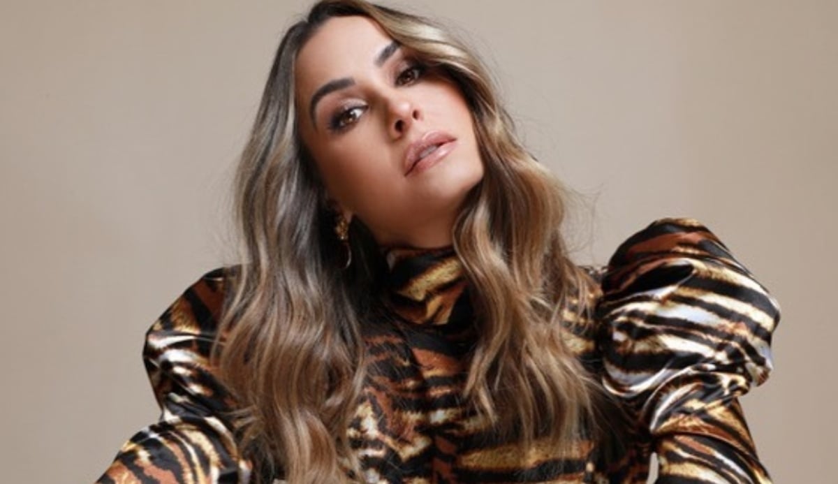 Odalys Ramírez luce ‘ombligo raro’ en impactante bikini