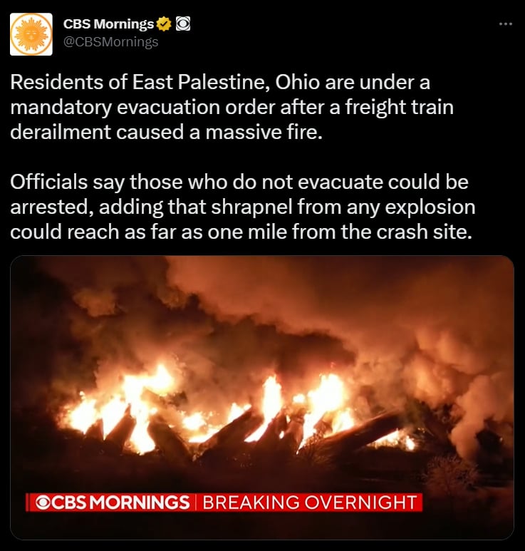 Tren se descarrila en Ohio con vagones llenos de productos peligrosos