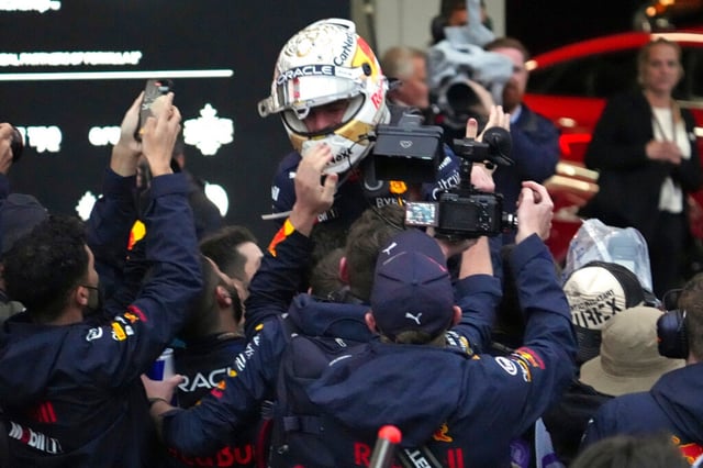 Fórmula 1: Verstappen gana en Japón y se lleva su segundo campeonato