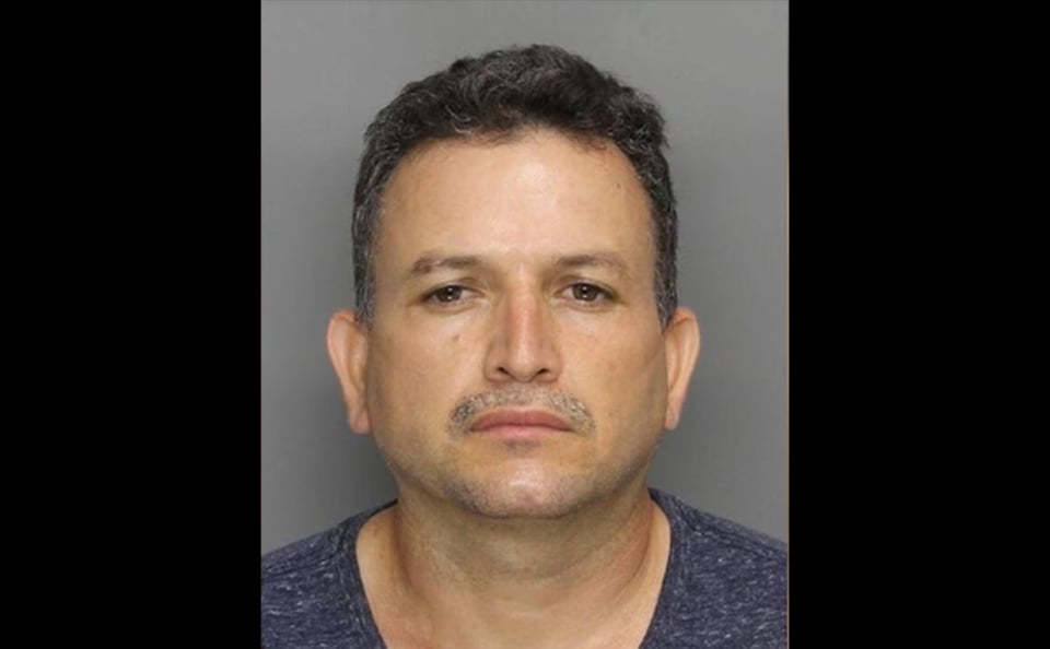 Crónica: Durante dos largos años latino abusa de sobrina de su esposa