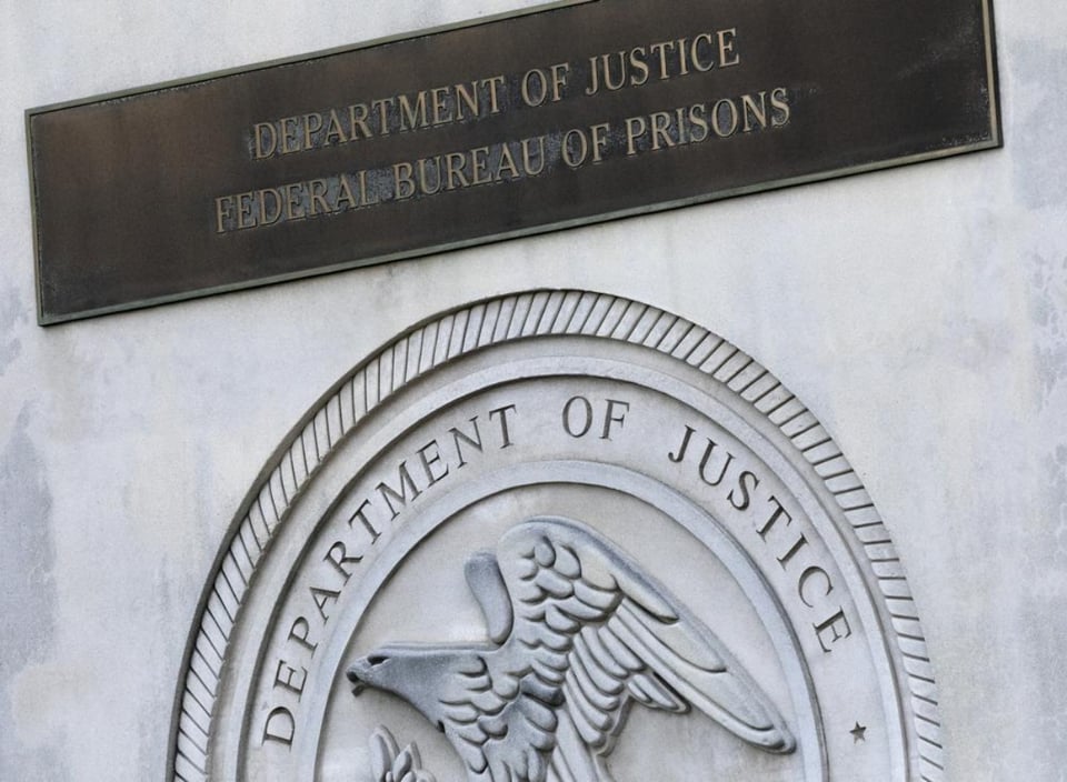 Cierran prisiones de EE.UU. por pleito entre integrantes de la MS-13