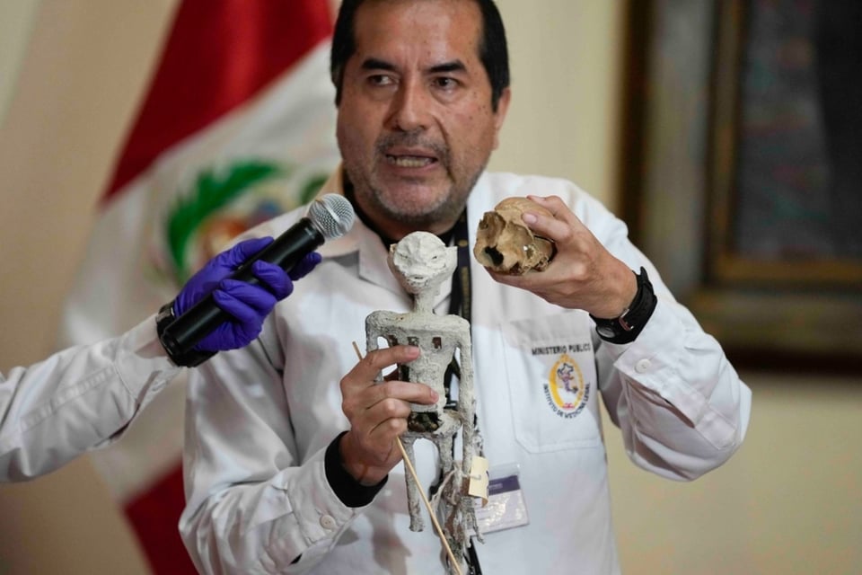 Autoridades de Perú revelan la verdad detrás de ‘momias extraterrestres’ encontradas en México