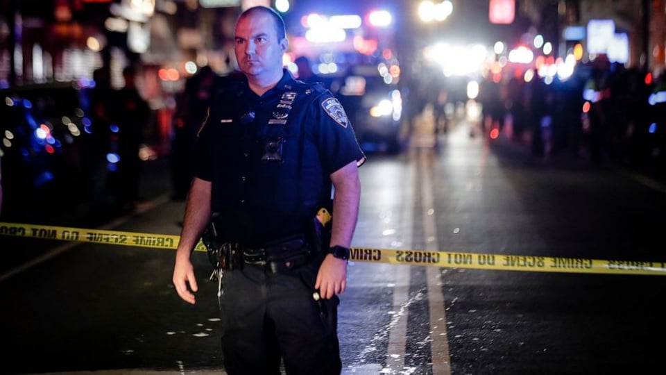 Se repite historia de Caín y Abel en Nueva York: Hombre mata a su hermano menor a puñaladas