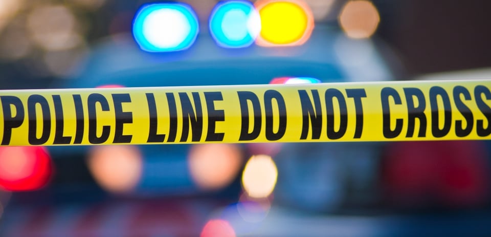 Matan a tiros a una mujer que se encontraba estacionada; 3 niños heridos en Texas