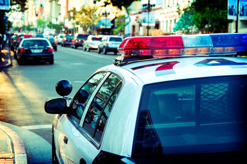 Tiroteo en domingo en Washington deja 2 muertos