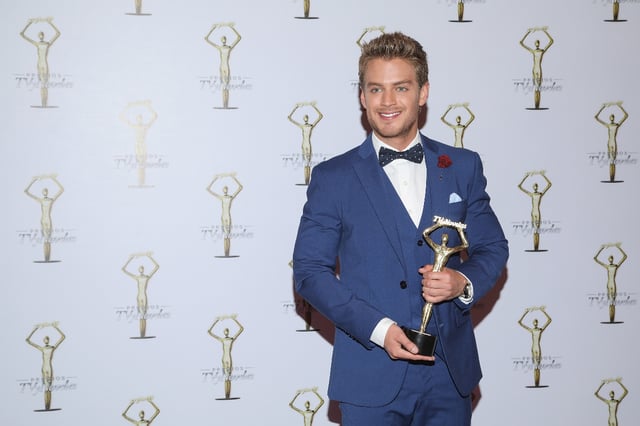 Polo Morín: The Mexican gay icon whose body rivals William Levy’s